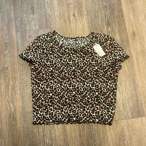 American Eagle Cheetah Print Crop Top